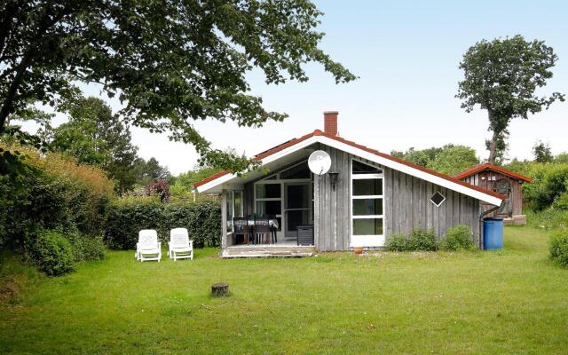 Einladendes Ferienhaus in Huenning