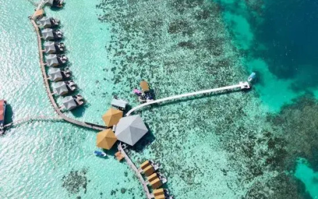 Jelly Sea Resort