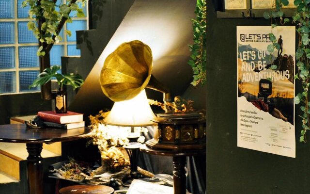 Mountscene at Cervidae