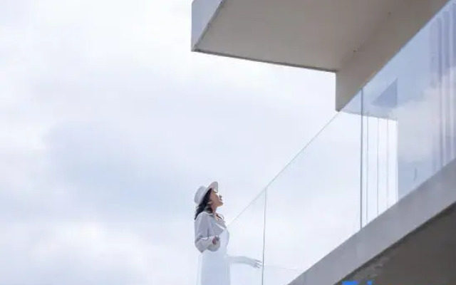 Lijiang Floating Lab