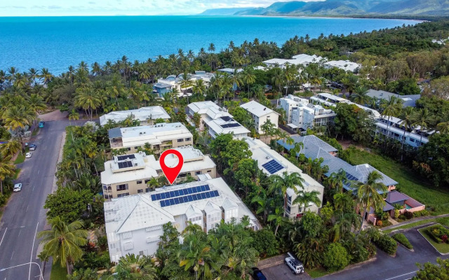 Port Douglas Apartments - Adults Only Oasis
