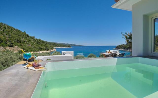 Eleon Suites new