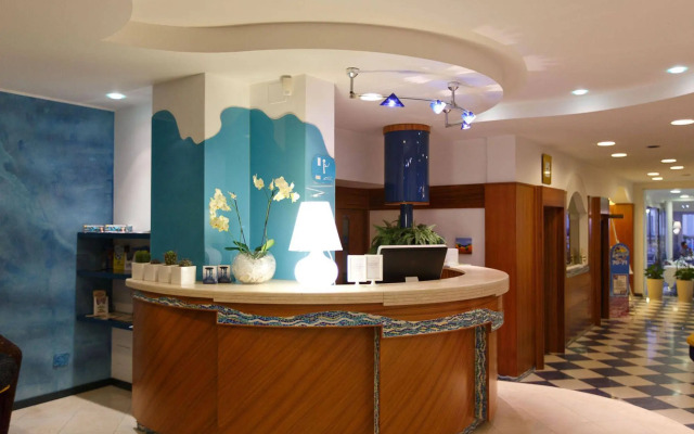 Luxor Beach Boutique Hotel Cattolica