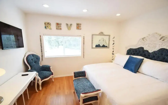 South Venice Lodge