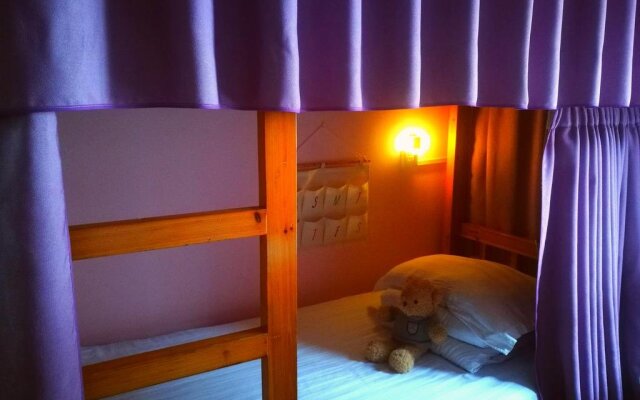Yangshuo Show Biz Youth Hostel