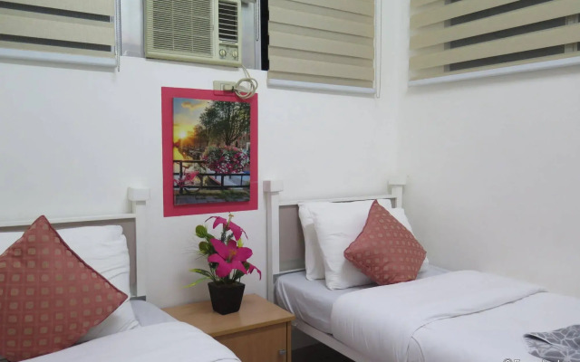 Alicia Tower Residences - Adult Only - Hostel