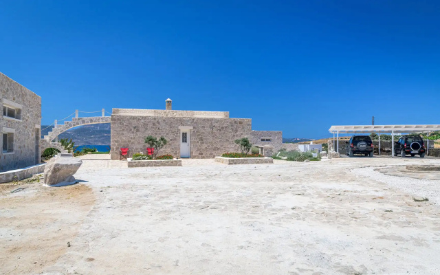 Milo Stone Villas