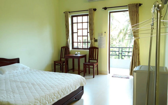Cat Tien Guesthouse