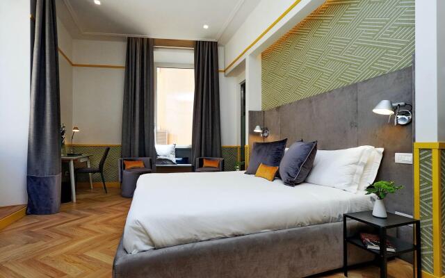 Roma Five Suites