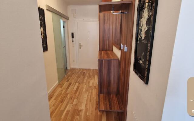 Exclusive serviced flat on Taborstraße