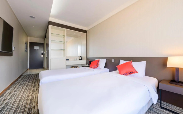 Ramada Encore Jeju Seogwipo