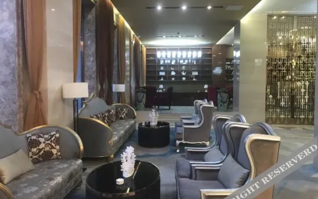 Q+ Huili Mingzhu Business Holiday Hotel