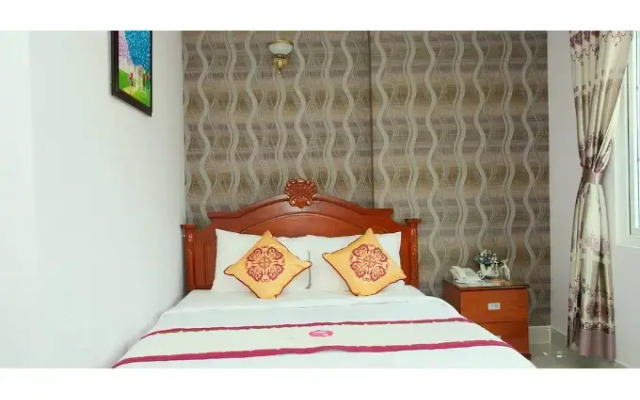 Golden Palm Hotel