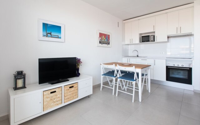 Tenerife South Shore Apartament, Coastal Lifestyle