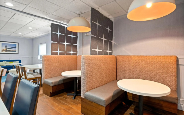 Hampton Inn Bordentown