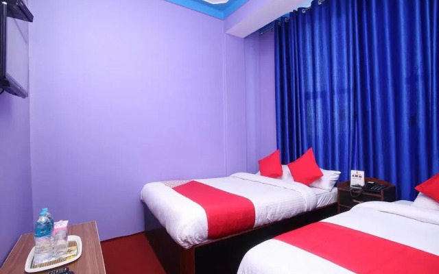 OYO 712 Hotel Radison One And Lodge