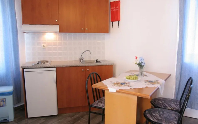 Hotel Koukouras-Lia Apartments