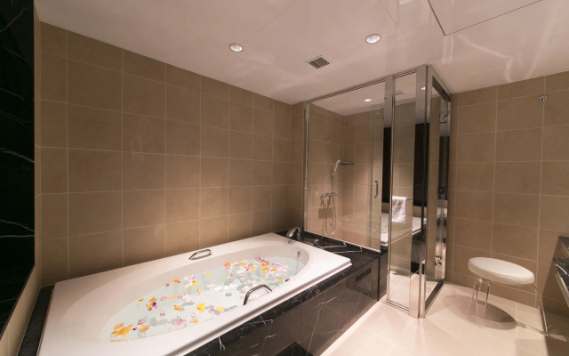 Sir Winston Hotel, Nagoya