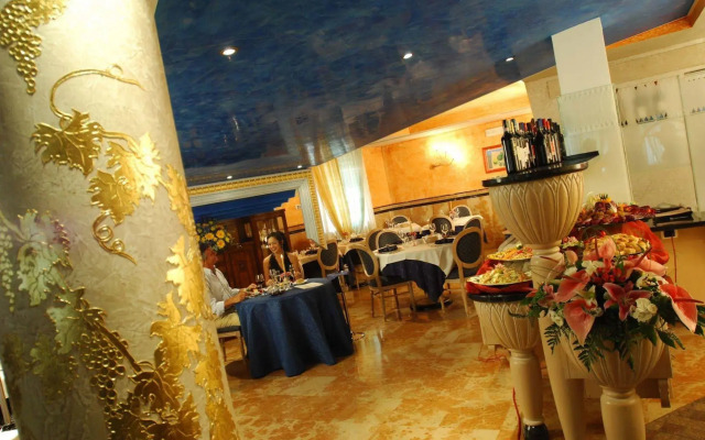 Hotel Luis