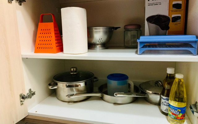 StayHere! Fique aqui! Apartamento 2/4 mobiliado no Costa Azul :-)