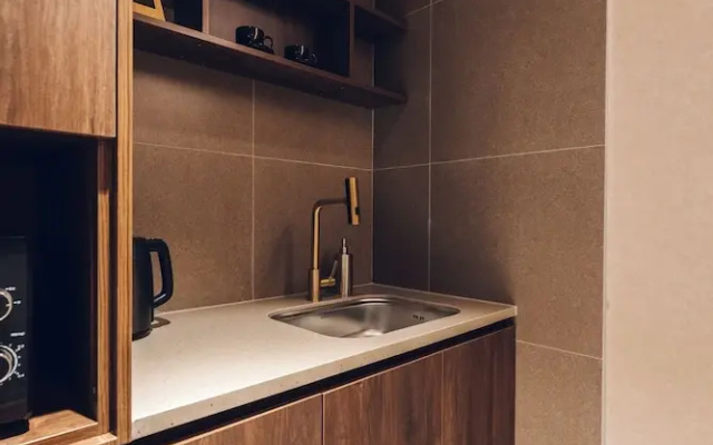 Monthliv Gwangjang Market Hotel Stay