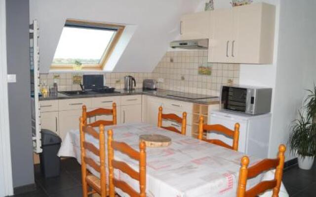 Sur la Route Des Monts