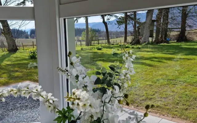 Darris Farmhouse