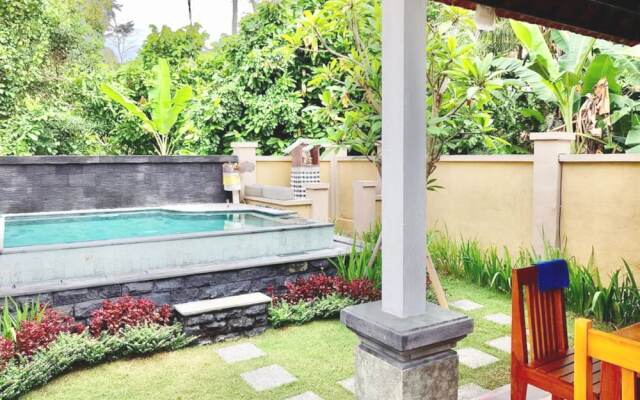 Belvilla Serene Picturesque Near Monkey ForestNearPura Tirta Tawar