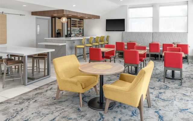 Hilton Garden Inn JFK Airport