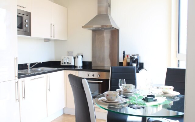 South Quay Apartment Two
