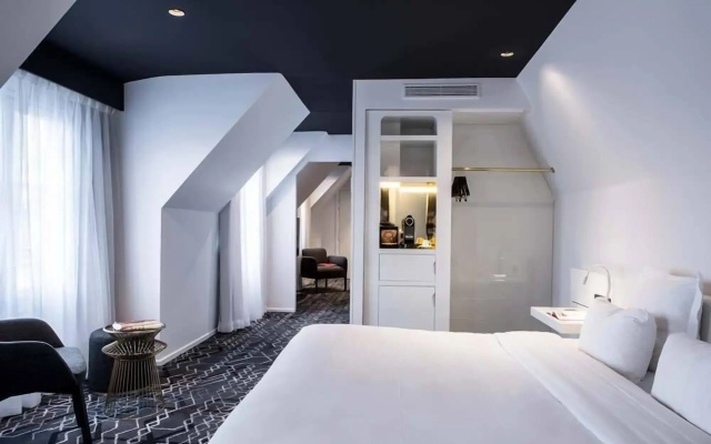 Le General Hotel