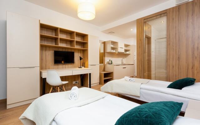 Wolska Deluxe Studio Apartment