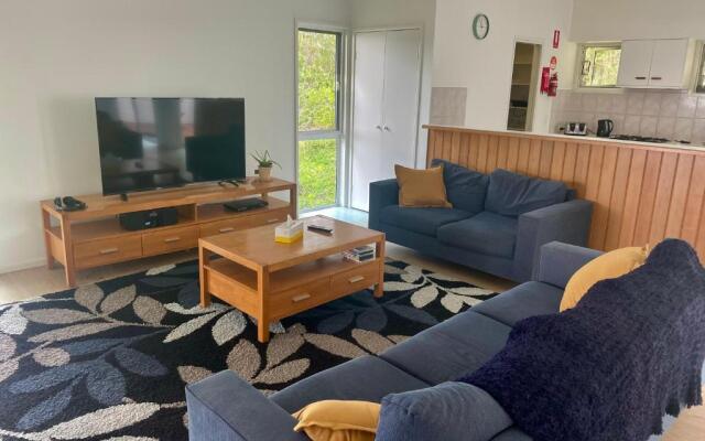 Garreembee 1770 House