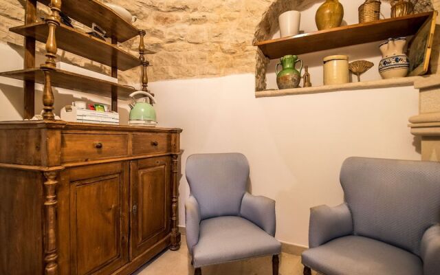 Astra Bed  Breakfast