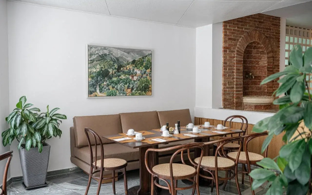 Civitel Akali Hotel