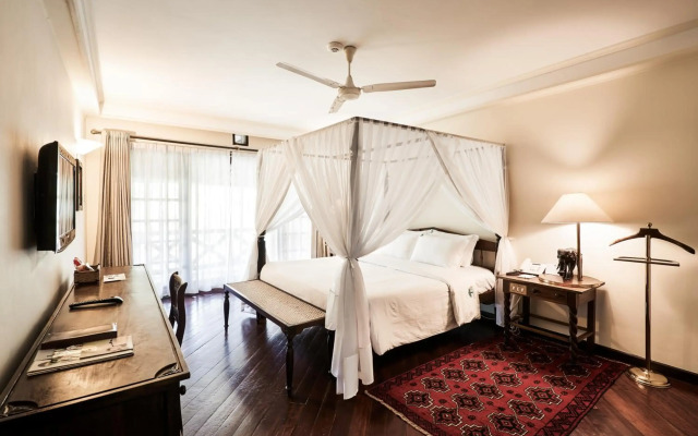 Safari Park Hotel And Casino