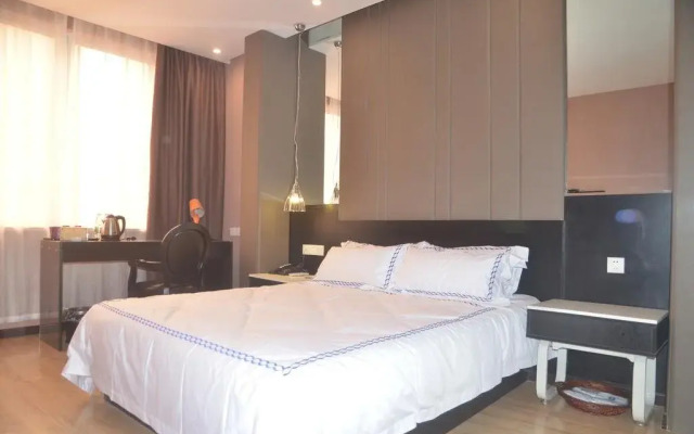 Rudong Y Hotel