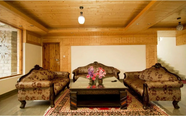 The Grand Welcome Manali