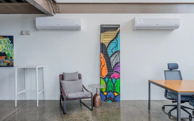 w Comfy 1BR w Perfect Balcony in Casco View