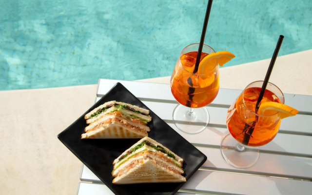 El Faro Hotel & Spa