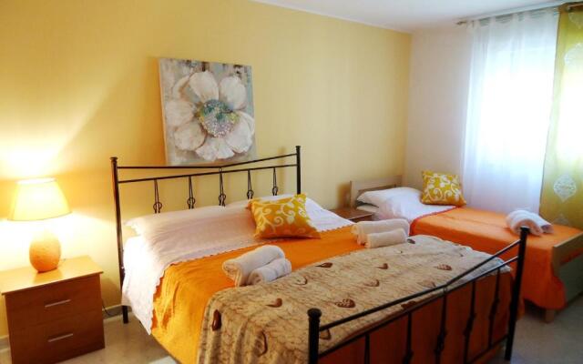 Sole e Fiori di Sicilia