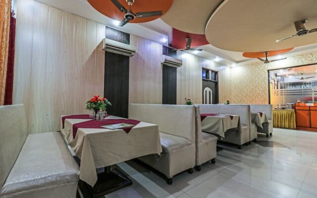 OYO 18465 Hotel Nestway