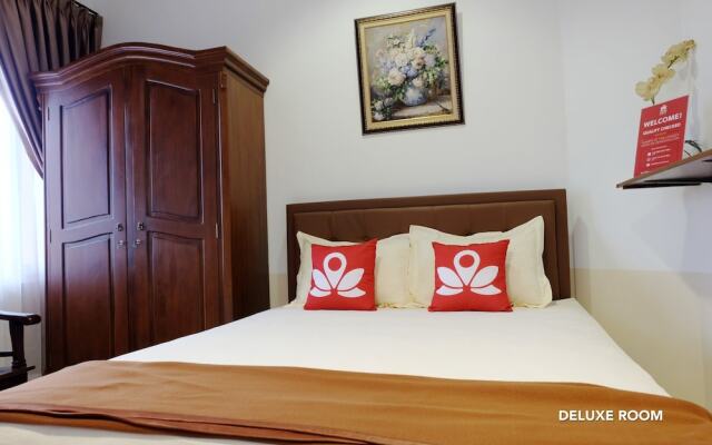 ZEN Rooms Near Alun-Alun