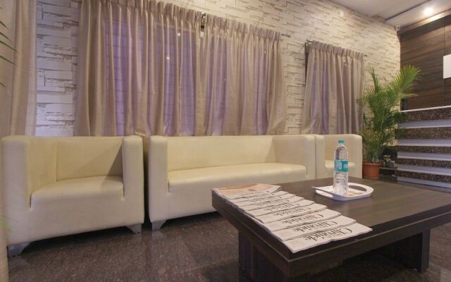 Hotel & Suites by Habitat