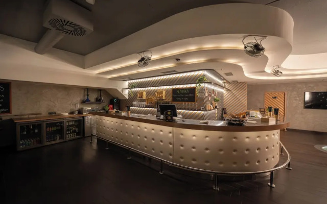 Krakovska Apartment