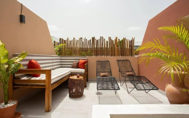 Skyline 2 NEW 2BR/2Bath Apt PRIVATE POOL/ROOFTOP