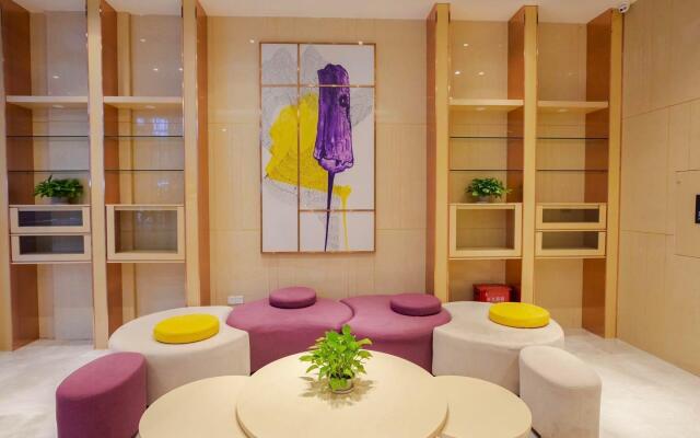 Lavande Hotel Wuhan Optics Valley Plaza