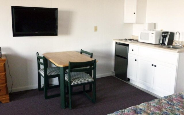 Copley LaReine Motel