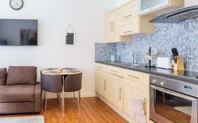 Luxury Central Newcastle Apartment 20