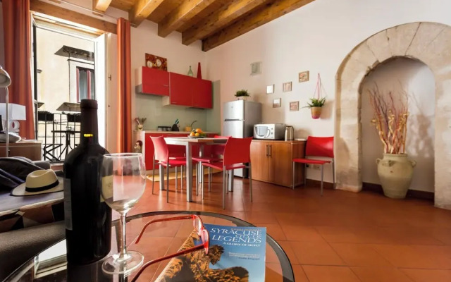 Salomone Ortigia Apts by Wonderful Italy